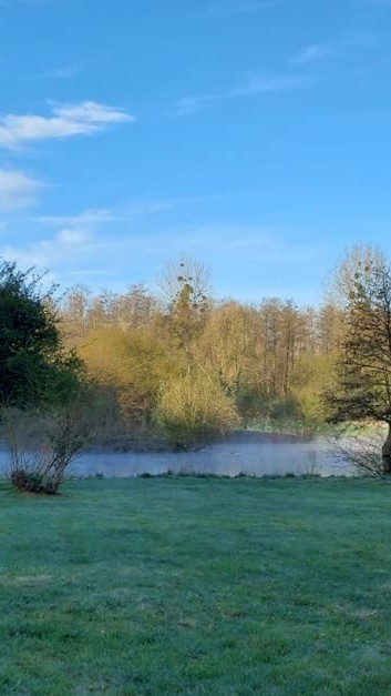 Étang de pêche Fontaine-Bonneleau → Pêche, détente et nature Étang de pêche Fontaine-Bonneleau → Pêche, détente et nature